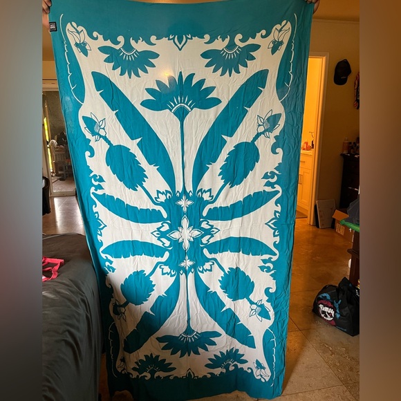 Eha Culture Banana Patch Pareu - Picture 3 of 4